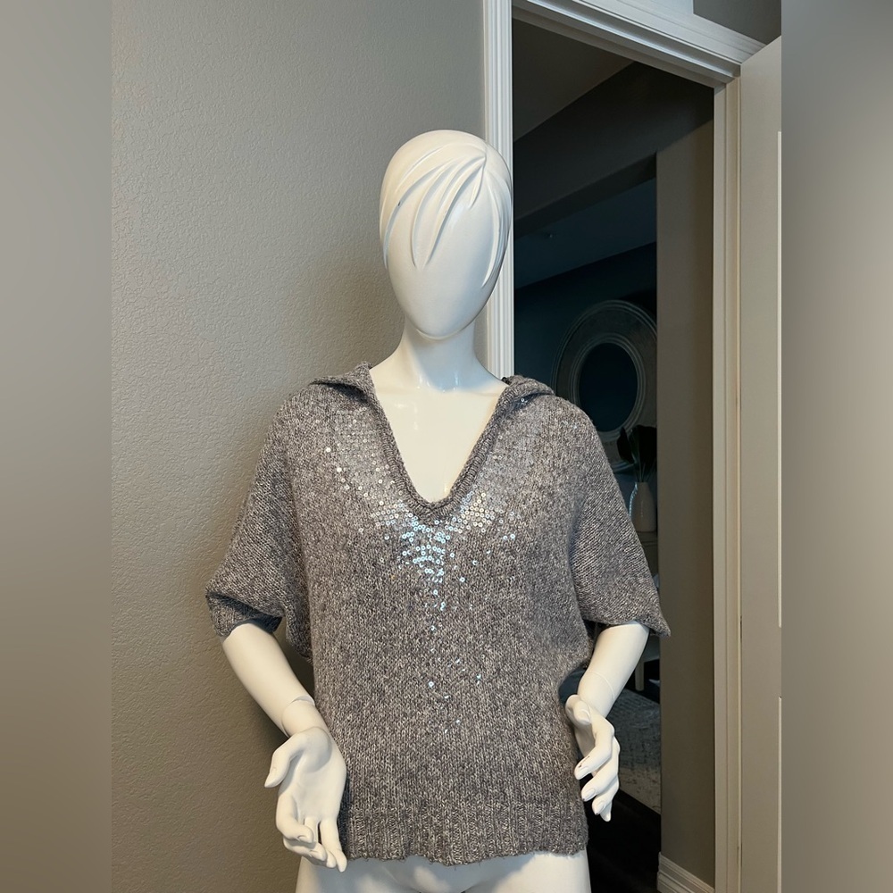 Jennifer Lopez Gray Sequins Bat Wing sweater with Hood  size M